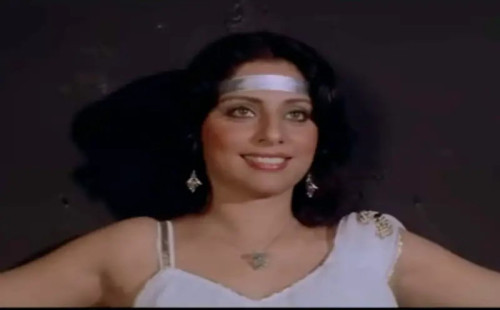 বলিউডের আশির দশকের পরিচিত মুখ মধু মালহোত্রা মারা গেছেন