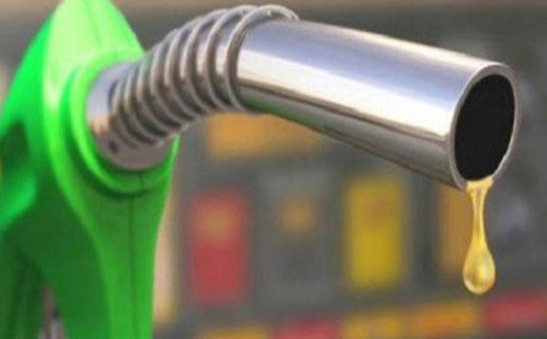 জ্বালানি সংকট মোকাবিলায় বিশেষ উদ্যোগ: ১ লাখ টন ডিজেল ও ২ কার্গো এলএনজি আমদানির অনুমোদন